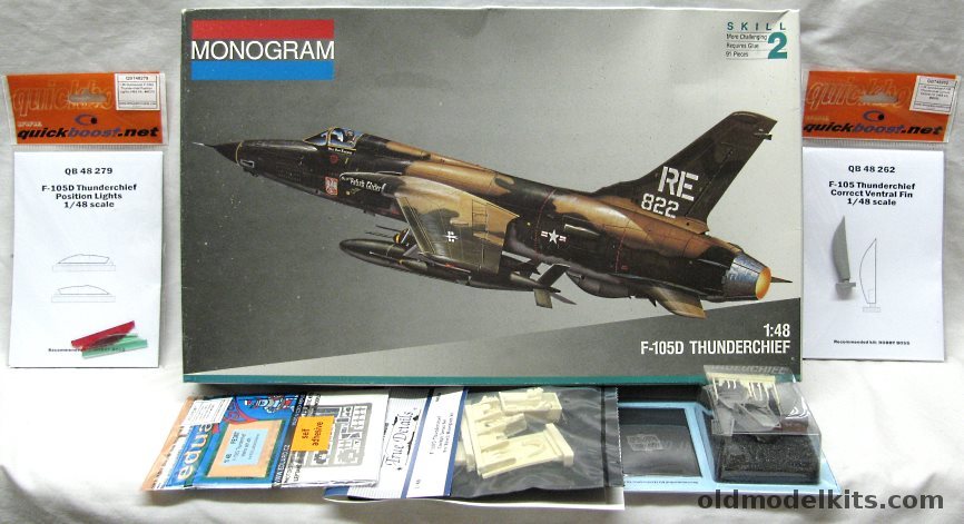 Monogram 1/48 Republic F-105D Thunderchief + Eduard PE + True Details Cockpit + Aires Wells + 2x QuickBoost, 5812 plastic model kit